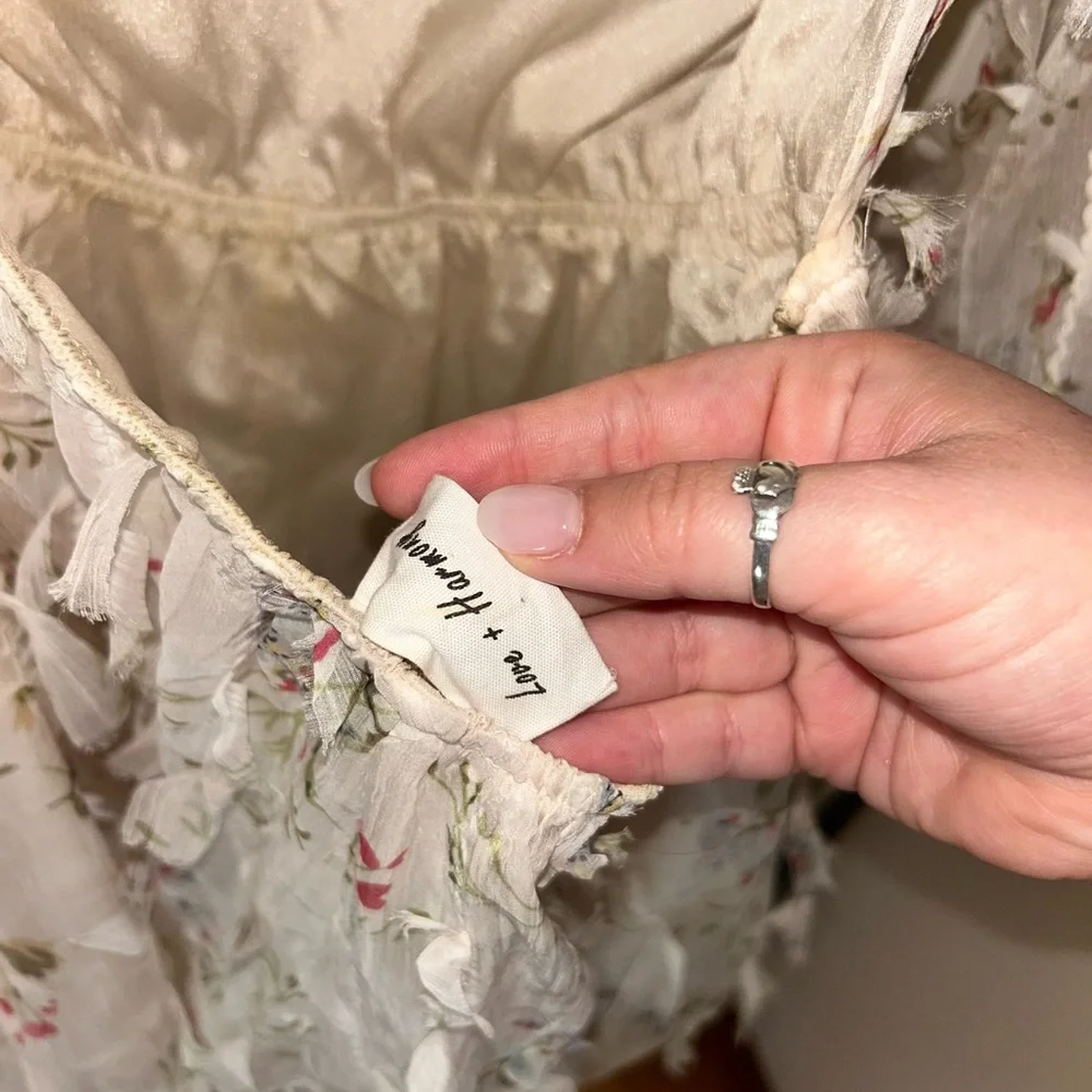 N/A lightweight sheer